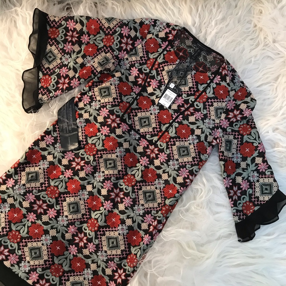 BCBGMAXAZRIA Floral Embroidered Split Neck Dress - Picture 4 of 8